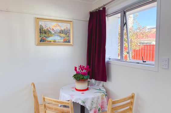 One%20bedroom%20kitchen